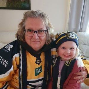 Meet your Posher, Teresa